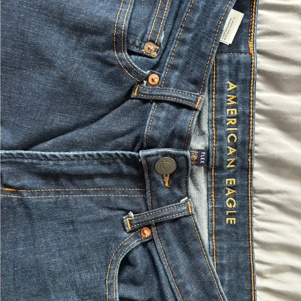 American Eagle Outfitters Men's Slim Jeans in Dark Blue - Picture 2 of 4